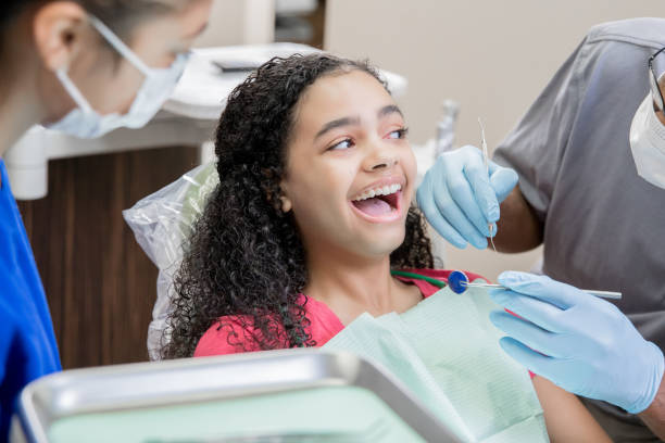 Best Knocked-Out Tooth Emergency  in Earlimart, CA